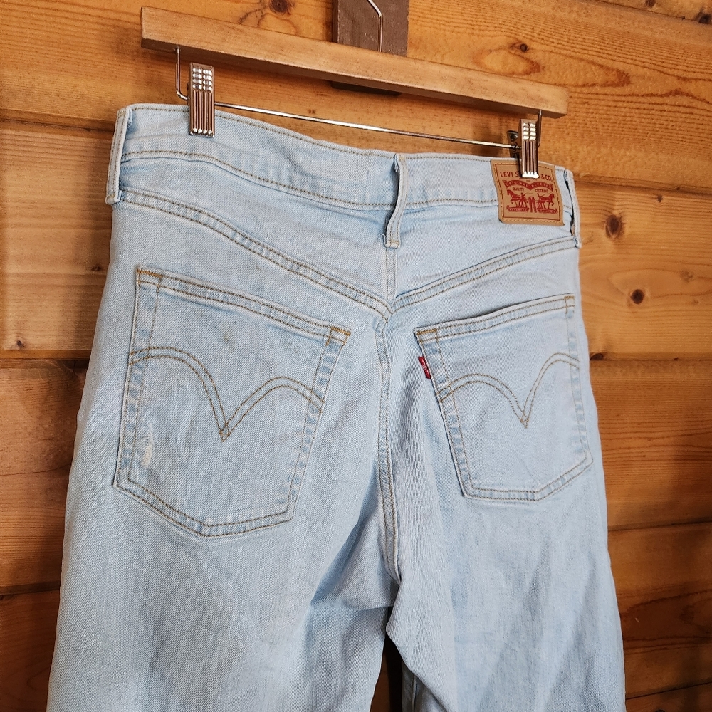 Levi's 💜 Ribcage Straight Ankle Jeans Light Wash High Rise Distressed 32 X 27"‎ - Picture 7 of 14
